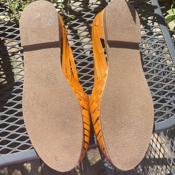 Leather sandals bought in Mexico - Picture 3 of 5